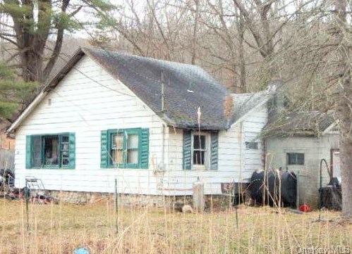 22 Downy Trl, Wurtsboro, NY 12790-7031