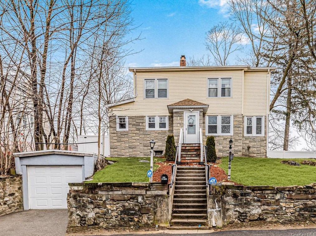 106 N Lawn Ave, Elmsford, NY 10523