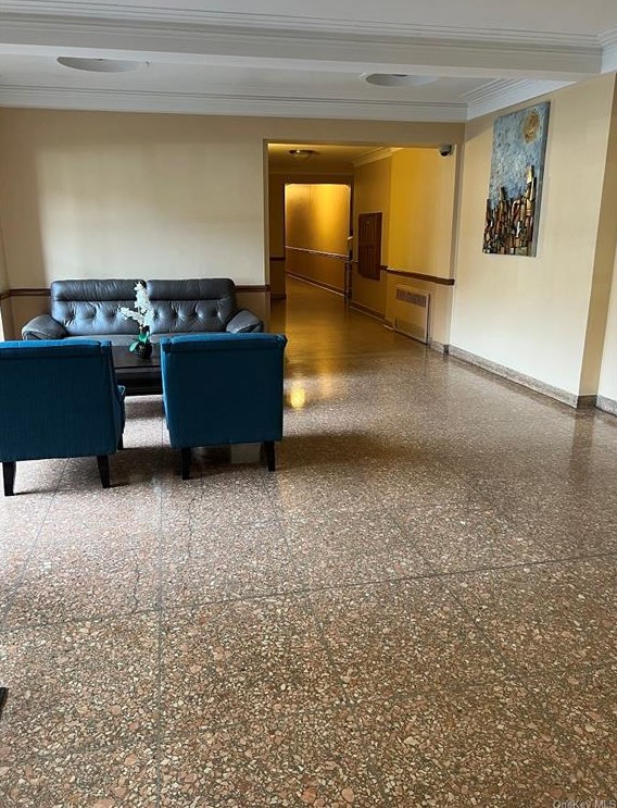 625 Gramatan Ave #4d, Mount Vernon, NY 10552