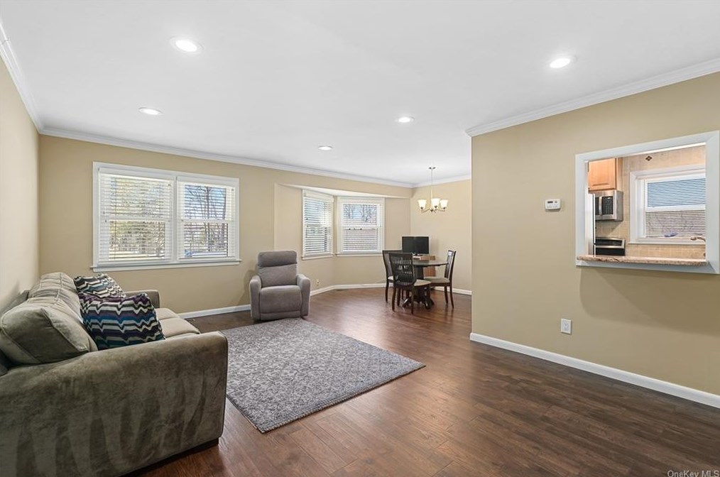 34 Warwick Pl #a, Yorktown Hgts, NY 10598