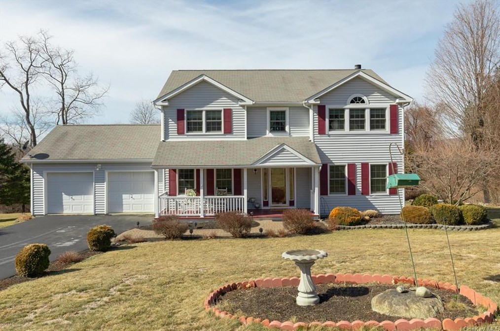 113 Gabriels Path, Poughquag, NY 12570
