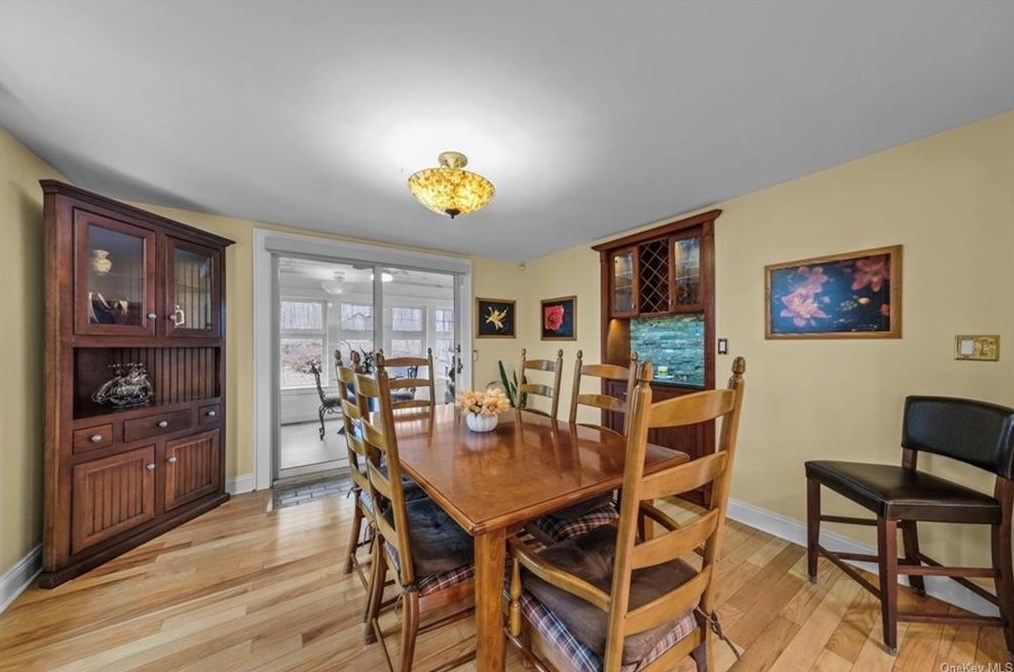 708 Forest Glen Rd, Monroe NY  10950-5546 exterior