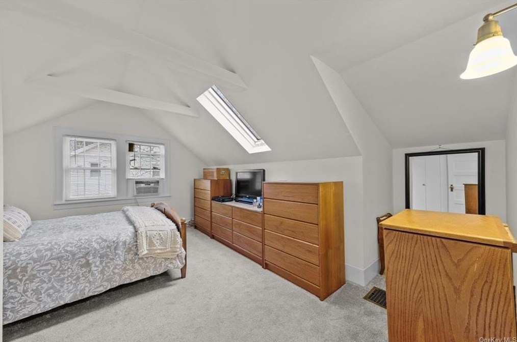 708 Forest Glen Rd, Monroe NY  10950-5546 exterior