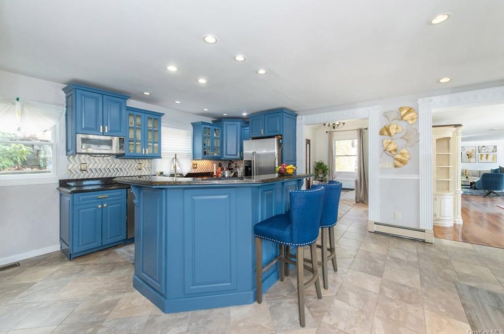 590 Jersey Ave, Greenwood Lake, NY 10925