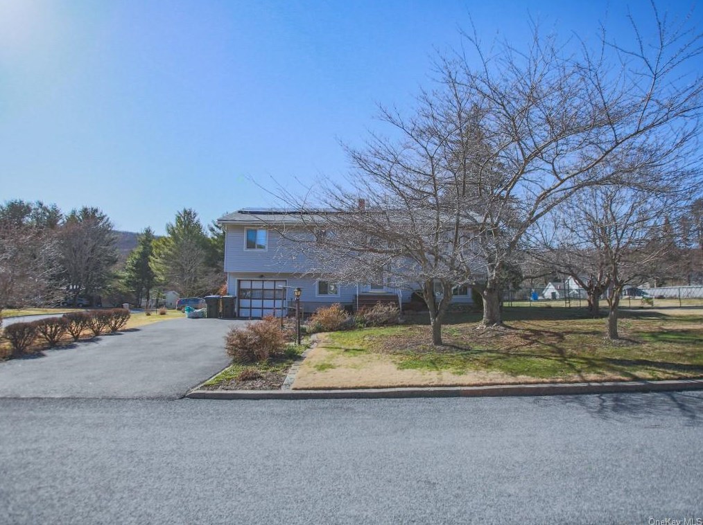 67 Washington Rd, Monroe, NY 10950