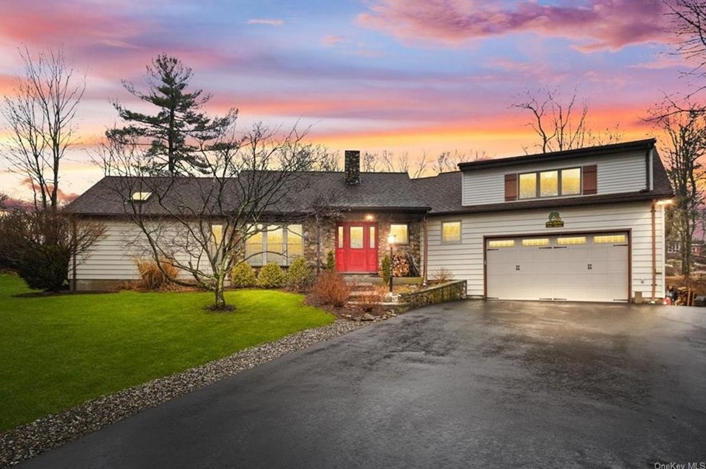 135 Ludlam Rd, Monroe, NY 10950-4533