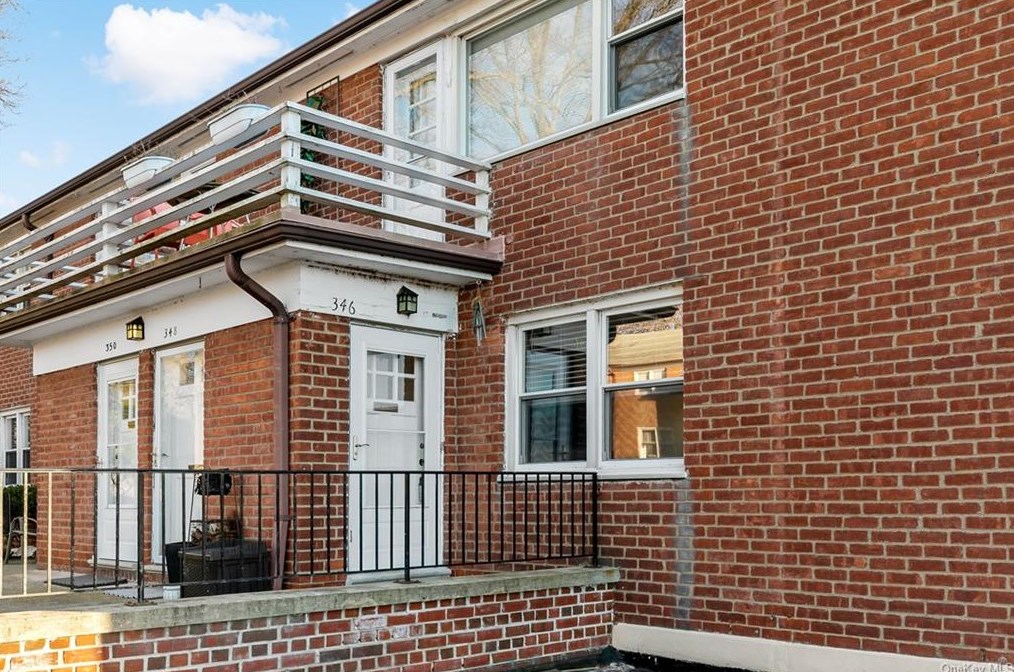 346 S Buckhout St #346, Irvington on Hudson, NY 10533