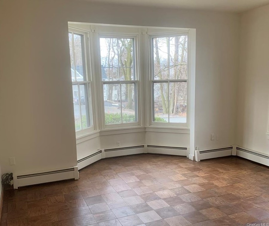 28 Rose St #1, Stony Point, NY 10980