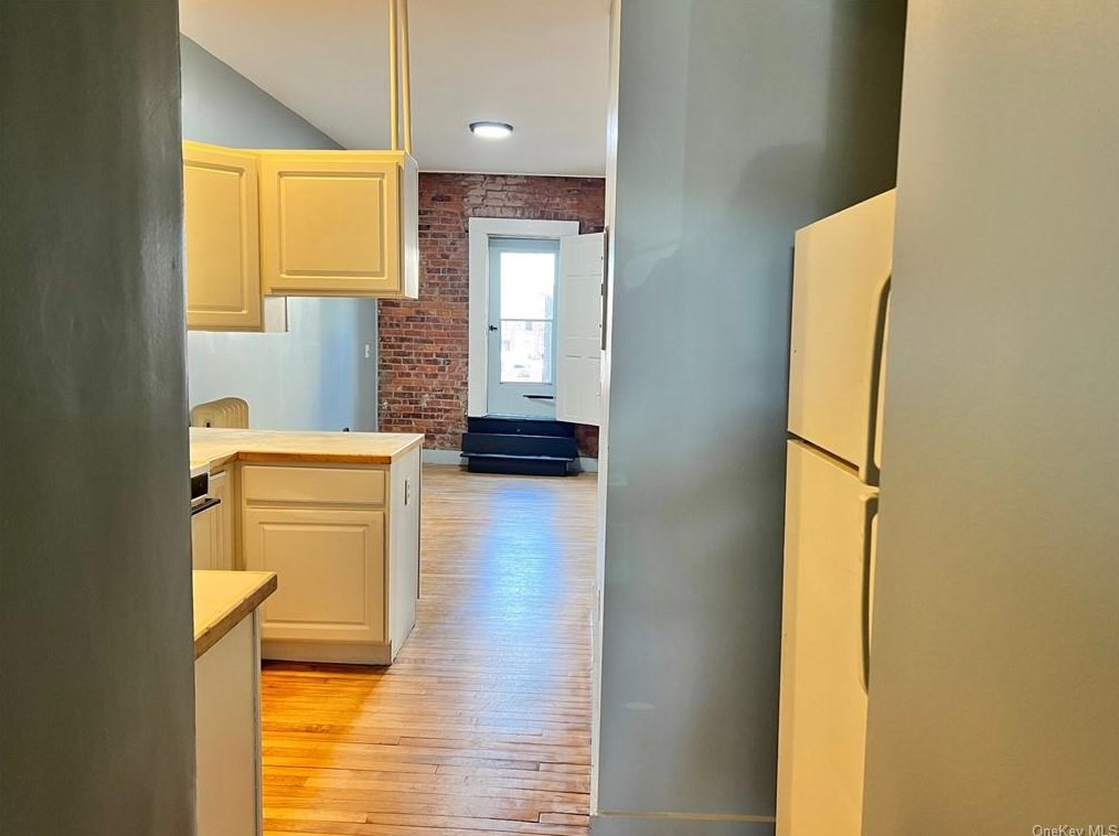 17 W Main St #3, Middletown, NY 10940