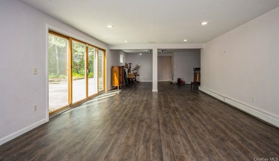 30 Brookline Way, New City NY  10956-4143 exterior