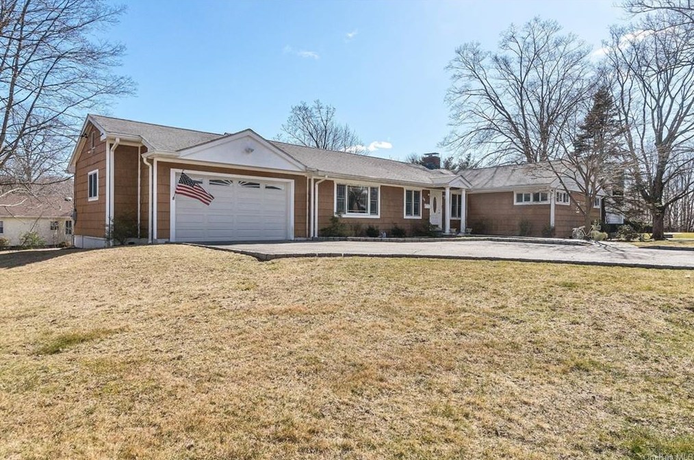 50 Justamere Dr, Crotonville, NY 10562