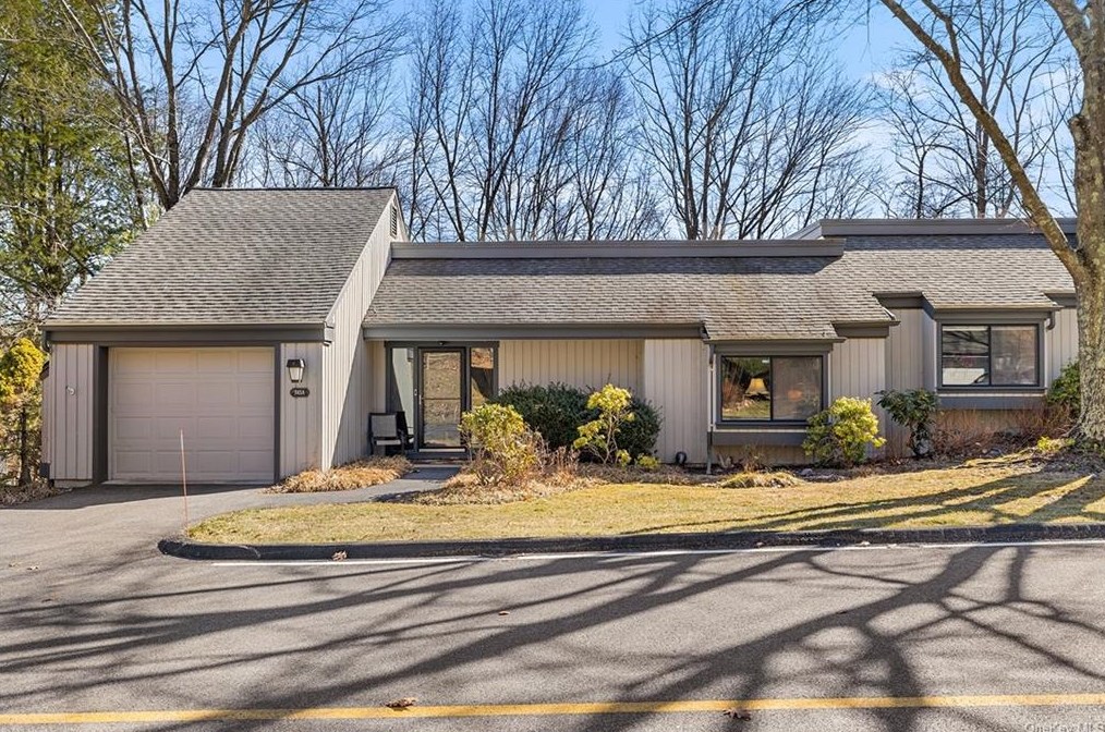 343 Heritage Hls #a, Somers Town, NY 10589