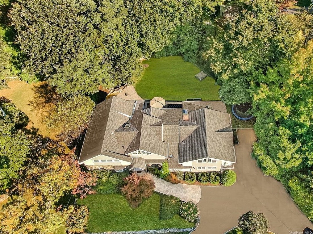 409 Pinebrook Blvd, New Rochelle, NY 10804