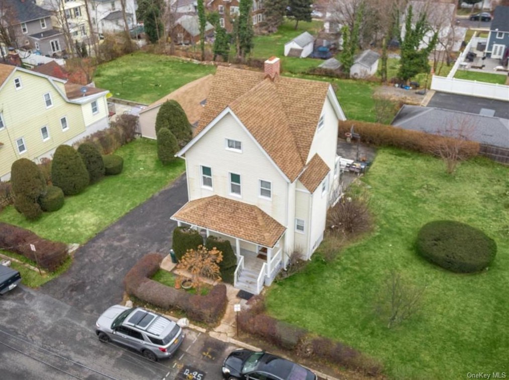 8 Koch St, New Rochelle, NY 10801