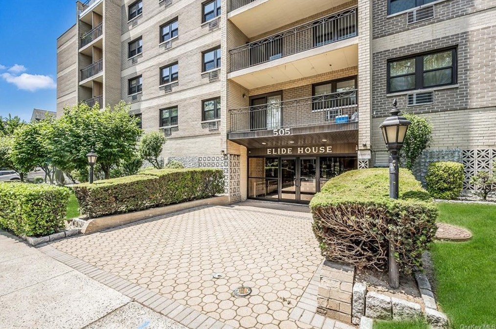 505 White Plains Rd #4g, Yonkers, NY 10709