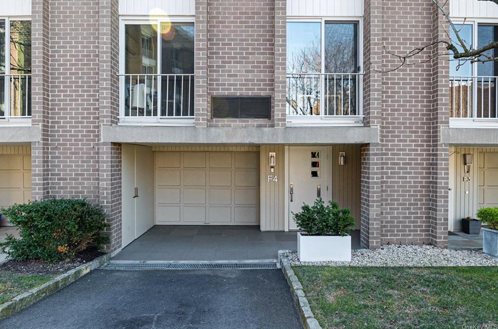 720 Milton Rd #f4, Rye, NY 10580