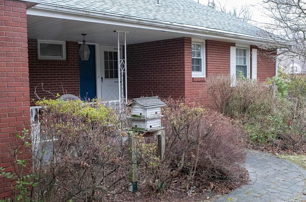 268 Jackson Ave, Newburgh, NY 12553-8911