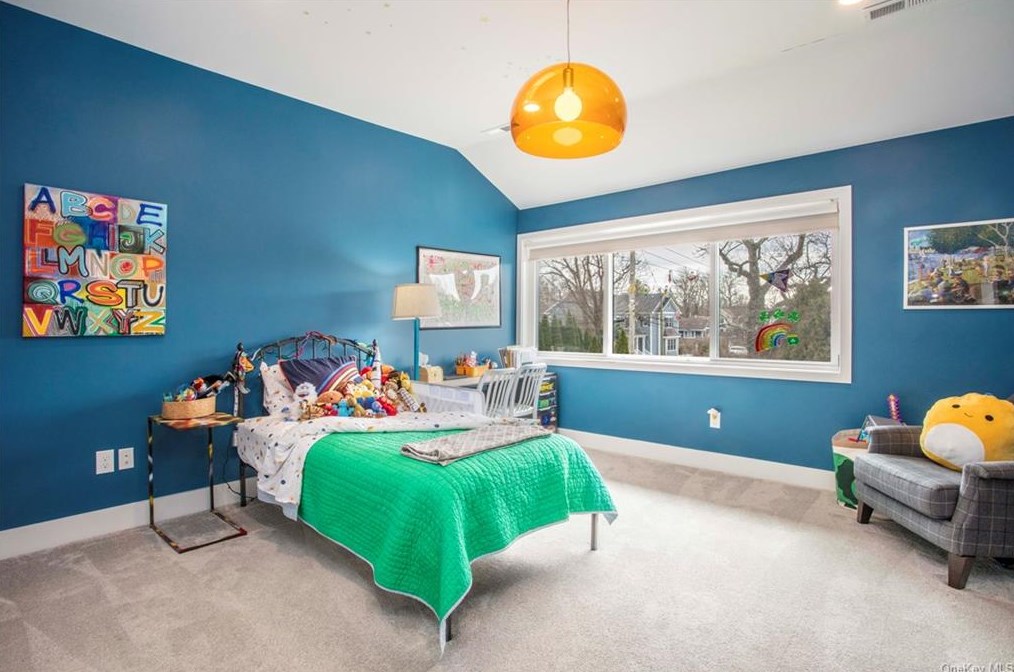 901 Skibo Ln, Mamaroneck NY  10543-4726 exterior