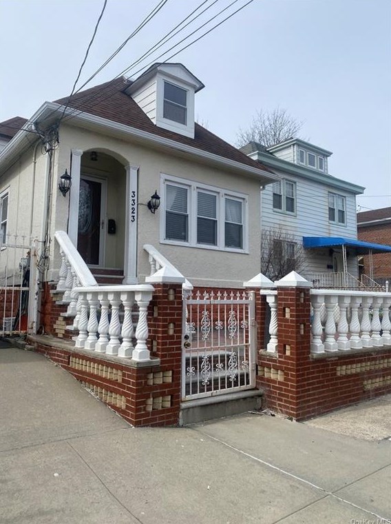 3323 Mickle Ave, Bronx, NY 10469