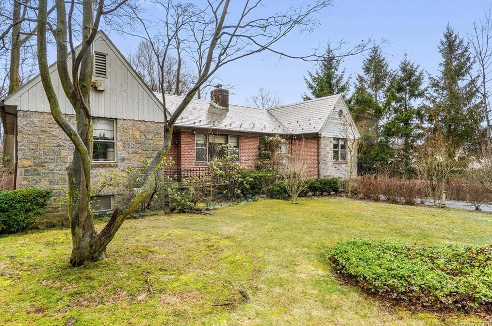 4625 Independence Ave, Bronx, NY 10471