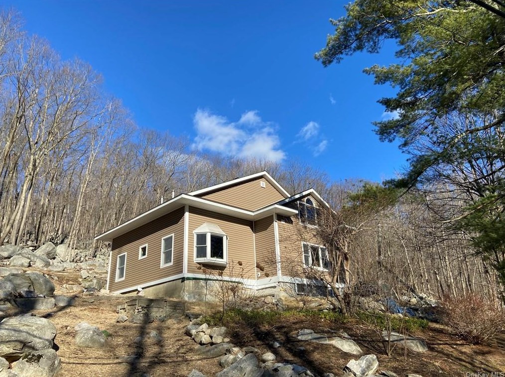 60 Boyds Rd, Kent Lakes NY  10512-4107 exterior