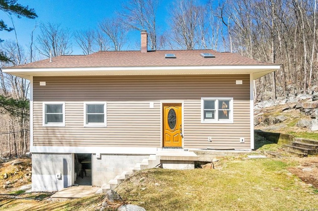 60 Boyds Rd, Kent Lakes NY  10512-4107 exterior