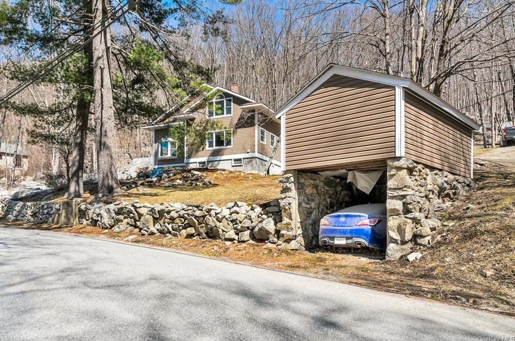 60 Boyds Rd, Kent Lakes NY  10512-4107 exterior