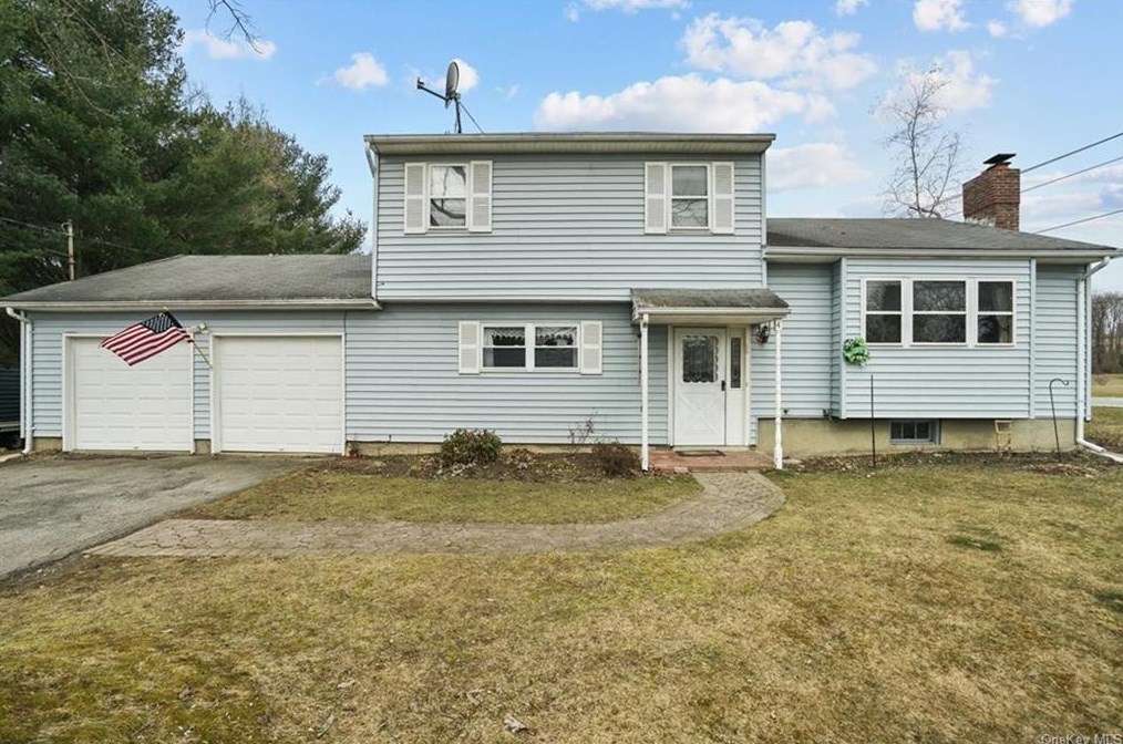 4 High Farms Rd, Westtown, NY 10998