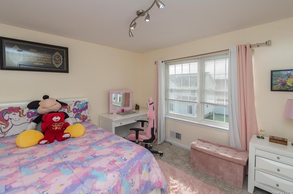 2638 Liberty Rdg, Newburgh NY  12553-4924 exterior