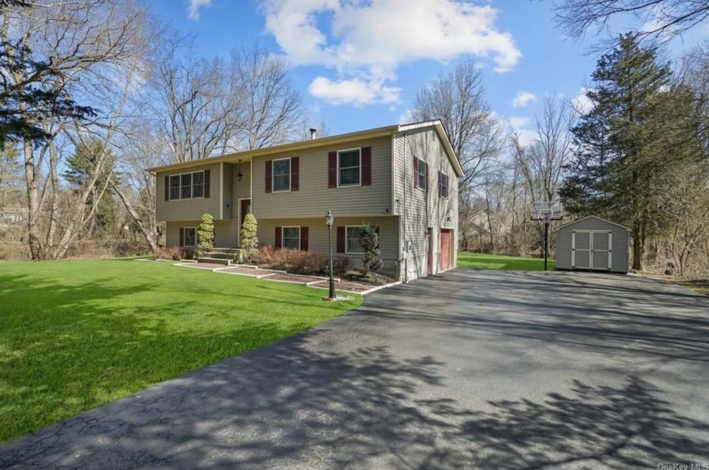 3420 State Route 208, Camp Bell Hall, NY 10916