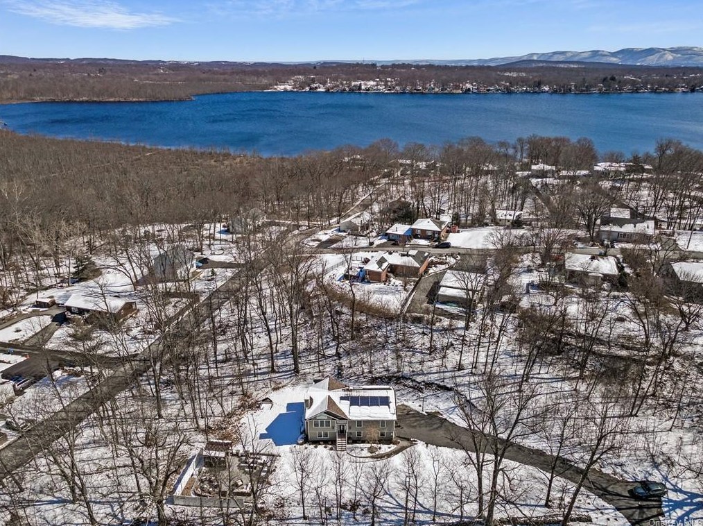 288 Rock Cut Rd, Walden, NY 12586