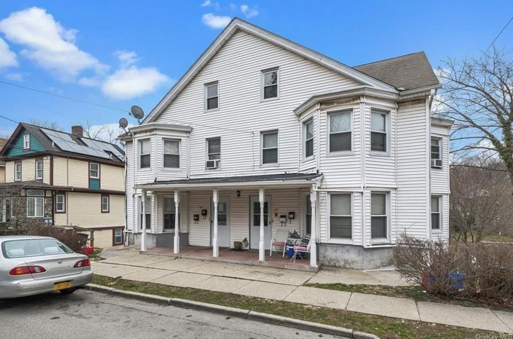 105107 Maple St, Croton on Hudson, NY 10520