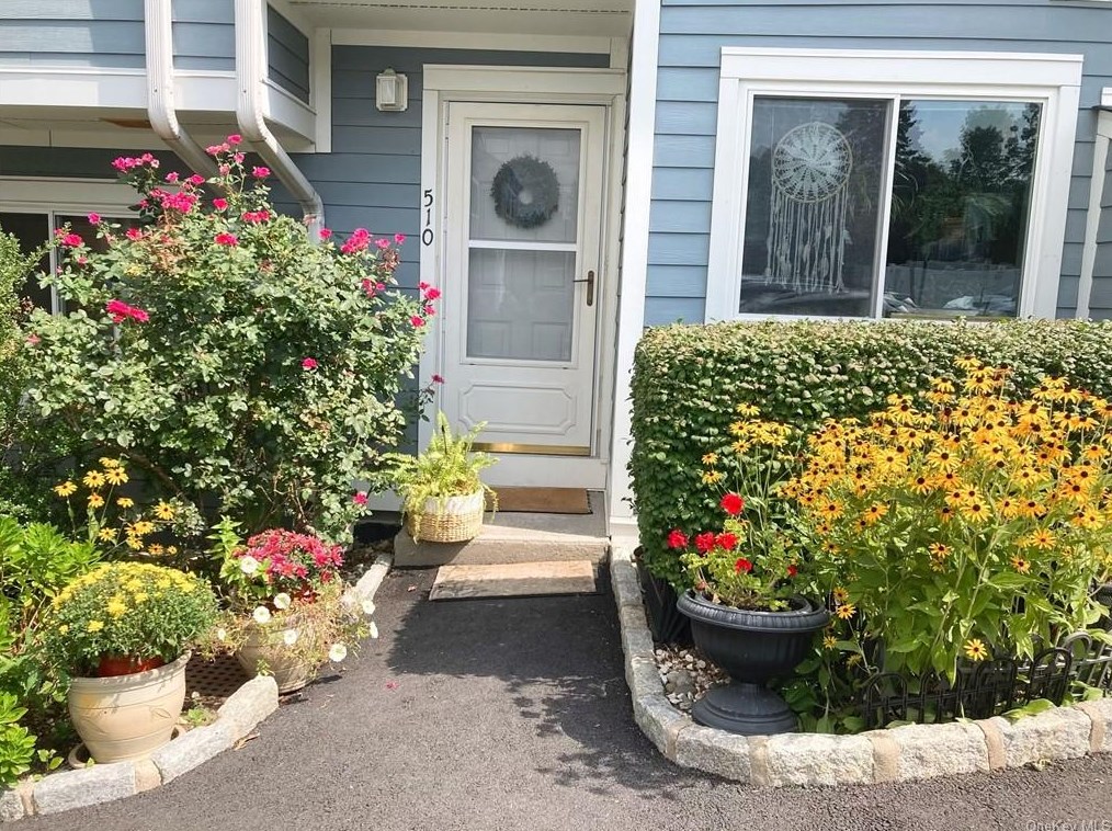 25 Barker St #510, Mount Kisco, NY 10549