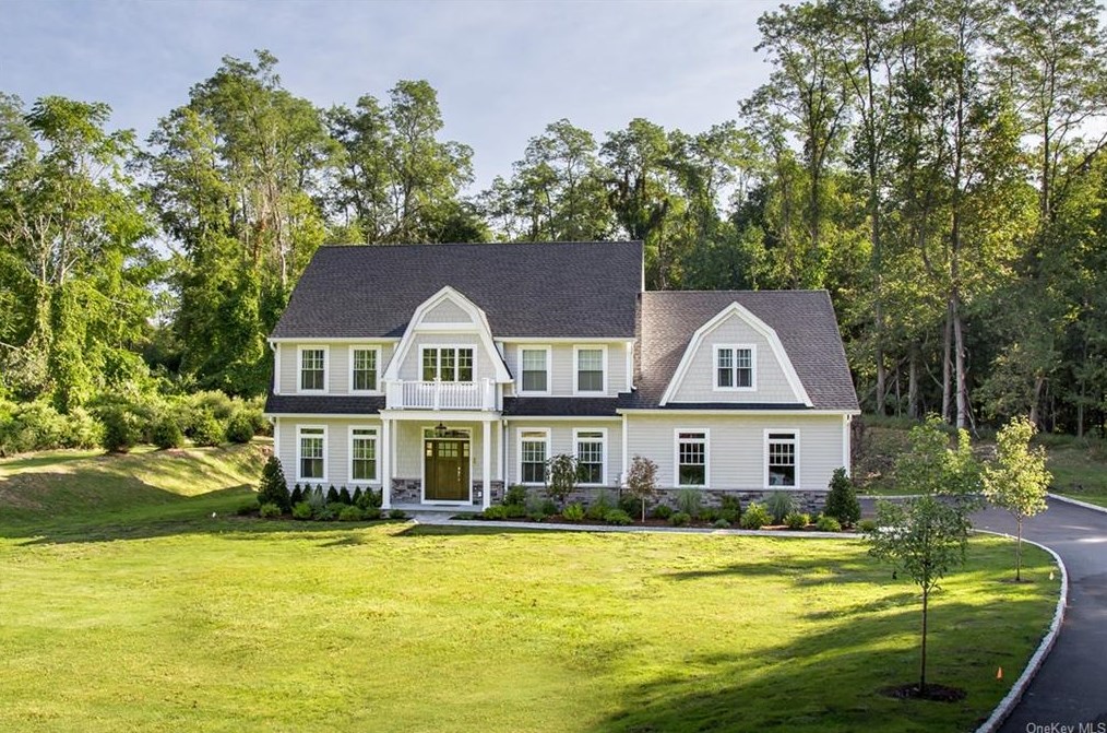 33 Gracemere, North Tarrytown, NY 10591-6241
