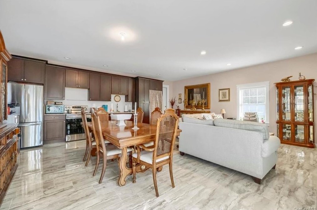 167 Mine Rd, Monroe NY  10950-4725 exterior