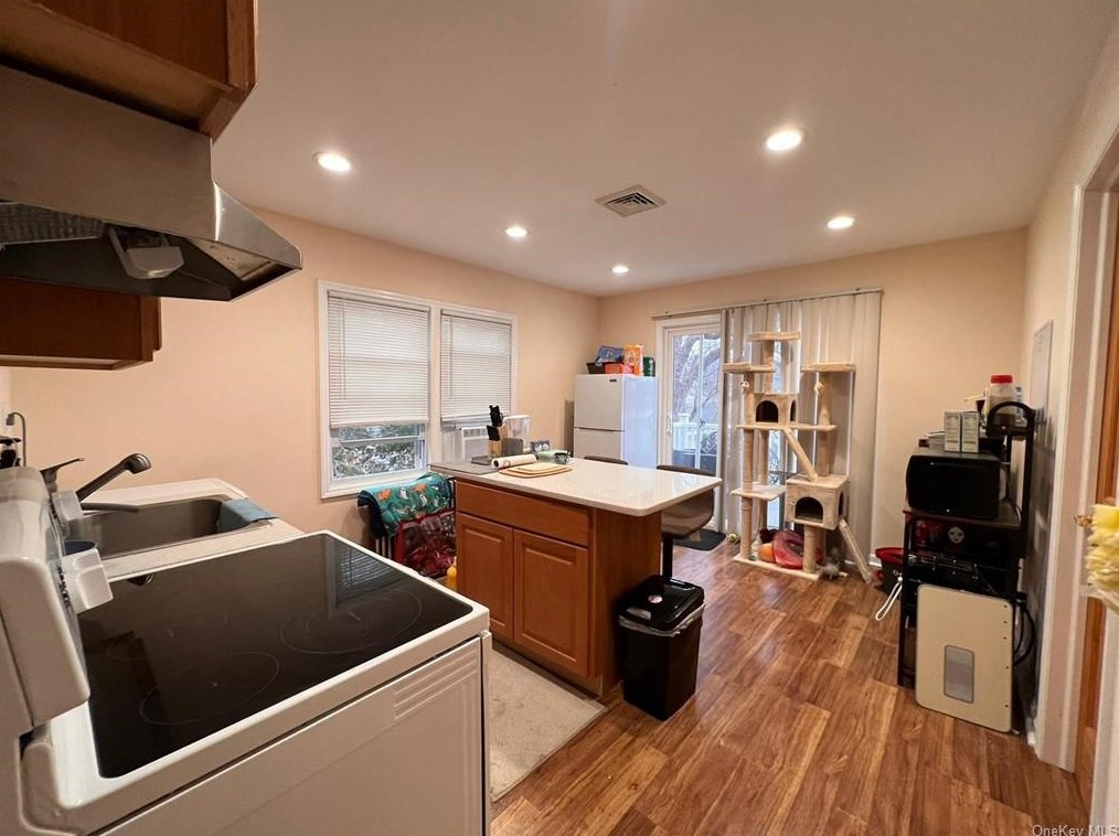 515 Shr Dr, Newburgh NY  12553-5487 exterior