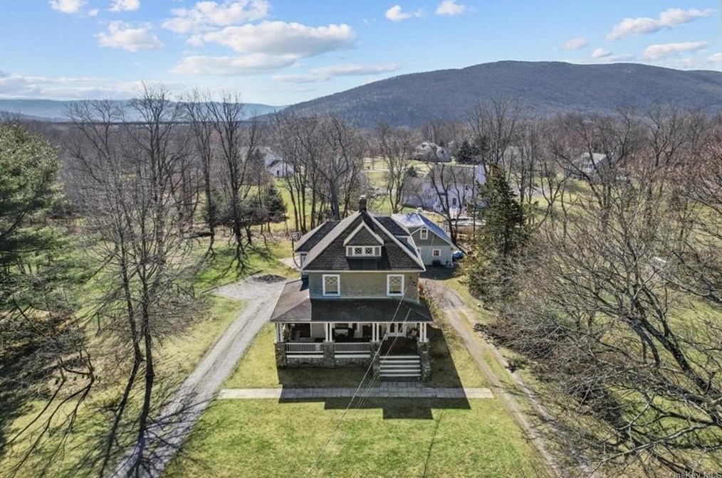 1629 State Route 94, Newburgh NY  12553-5940 exterior