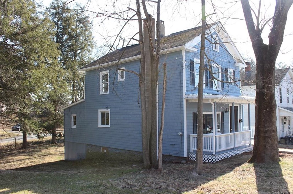 25 Hornbeck Ave, Port Jervis, NY 12771