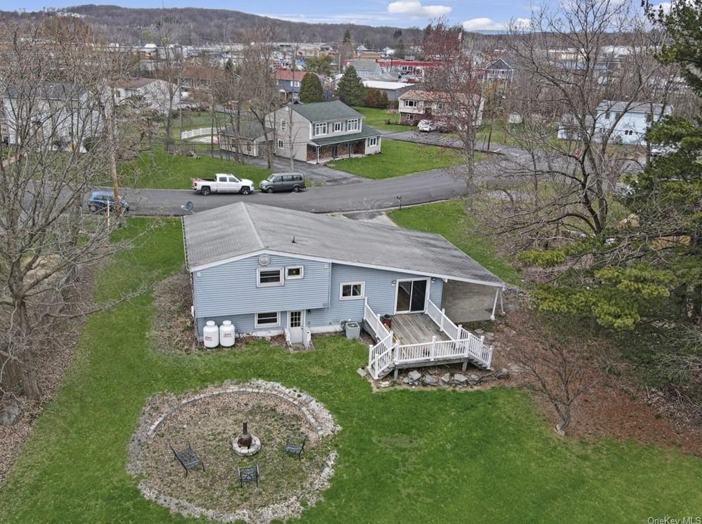 11 Truex Dr, Newburgh, NY 12553-5204