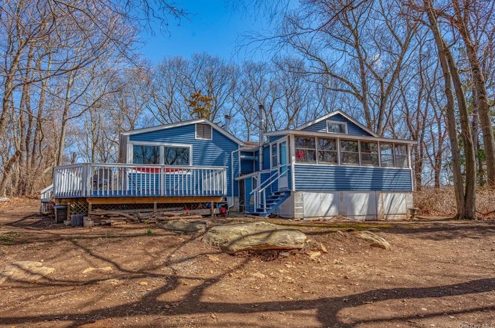 3015 High St, Mohegan Lake, NY 10547