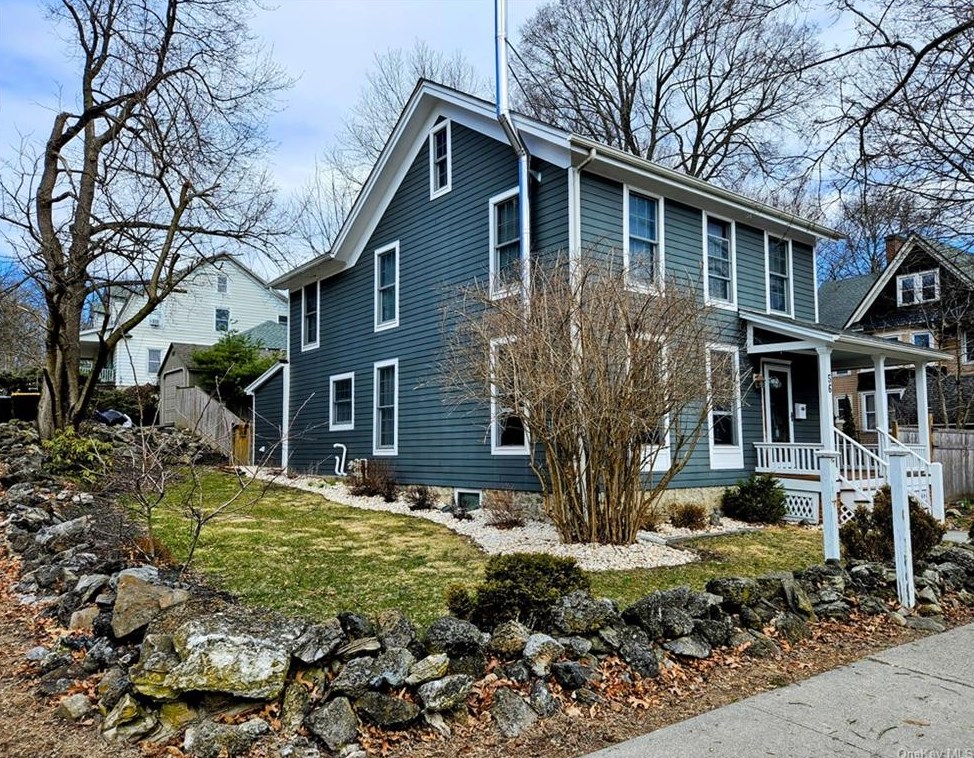 56 West St, Warwick, NY 10990