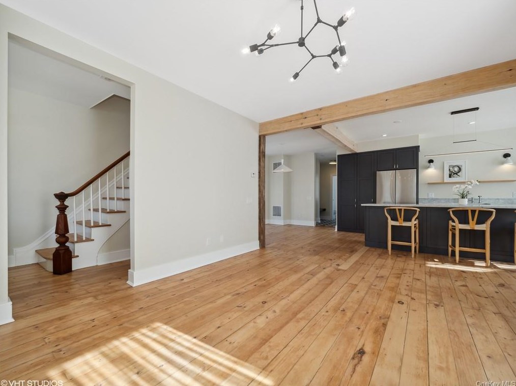 39 Ackerman St, Beacon NY 12508-2824 exterior