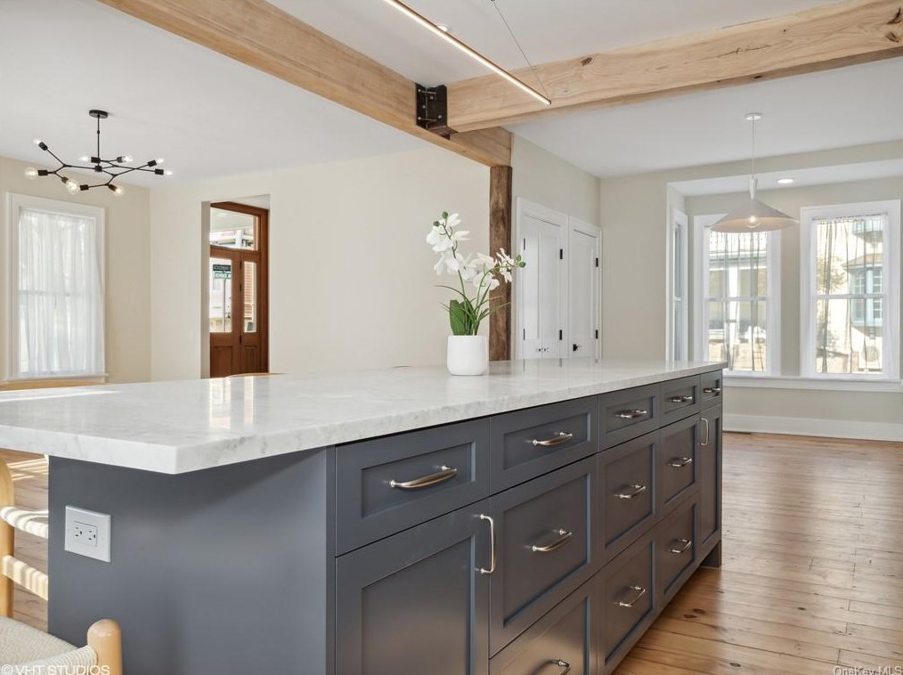 39 Ackerman St, Beacon NY 12508-2824 exterior