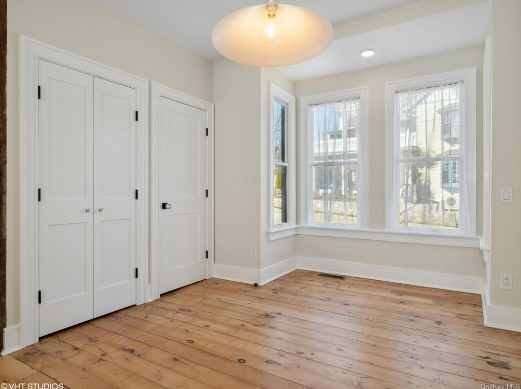 39 Ackerman St, Beacon NY 12508-2824 exterior