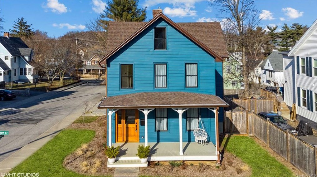 39 Ackerman St, Beacon NY 12508-2824 exterior