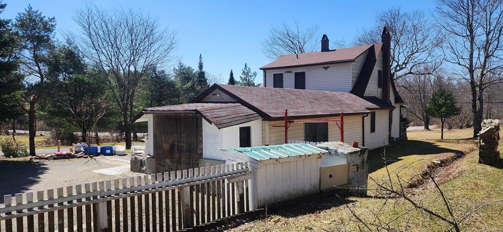 568 Old Liberty Rd, Monticello, NY 12701