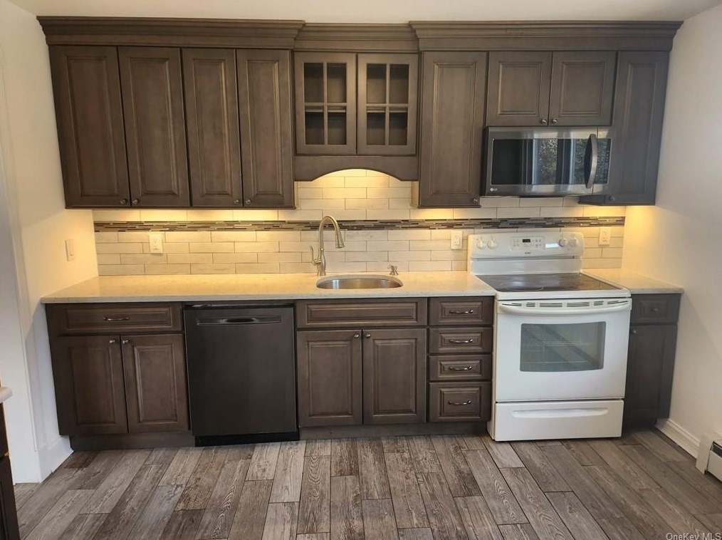 103 Barnes Rd, Washingtonville, NY 10992
