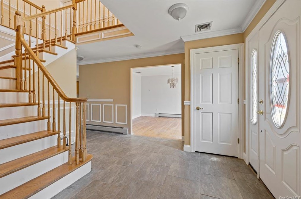 2 Baisley Farm Ct, Stony Point, NY 10980