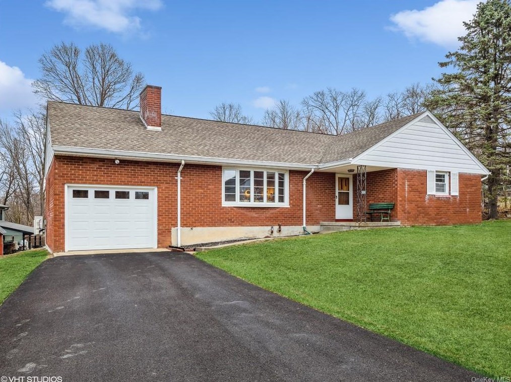 300 E Main St, Beacon, NY 12508