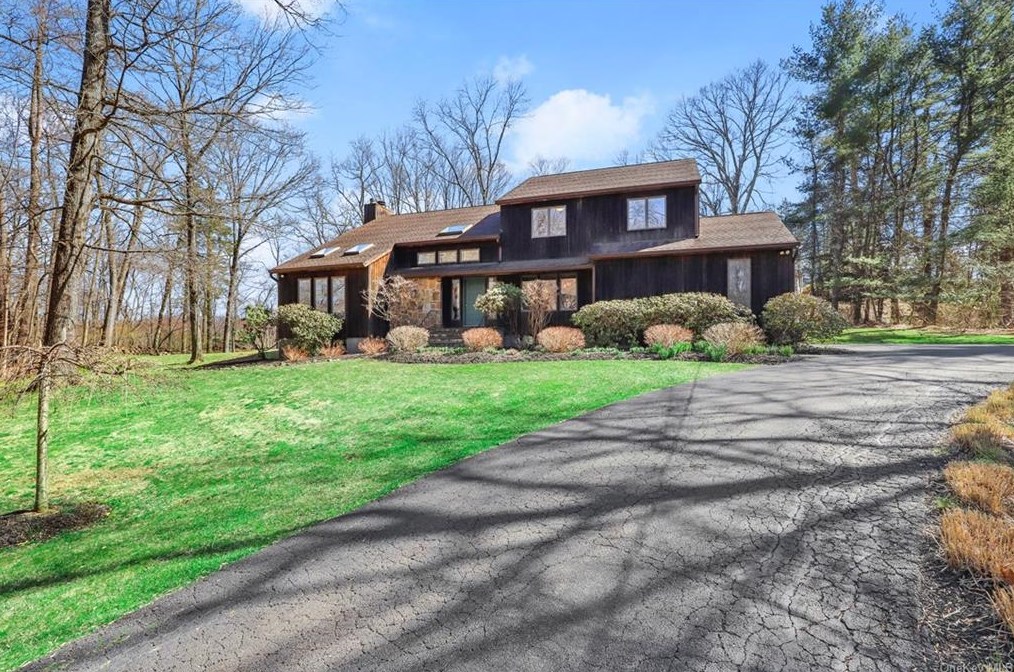 19 Scott Ln, Millwood, NY 10546